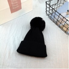 Женская теплая вязанная шапка с помпоном - Black chrm-4386 Черная