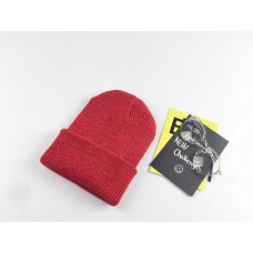 Женская теплая шапка RED - chrm-M158 Красная